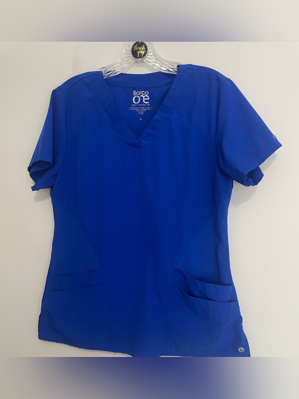 Barco Uniforms V-Neck Scrub Top - Royal Blue Size Medium ~‎ Medical Staff